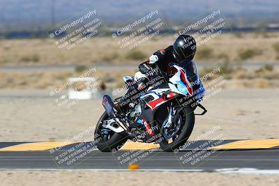 media/Jan-13-2024-SoCal Trackdays (Sat) [[9c032fe5aa]]/Turn 11 (1030am)/